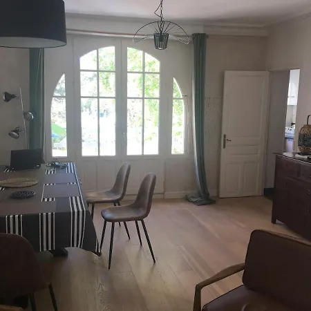 Apartment 25m Benoit Grands 3p Salon 2 65m2
